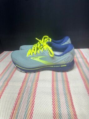 Brooks Ghost 14 Woman's Size 8